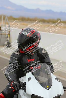 media/Mar-20-2023-Moto Forza (Mon) [[d0bbc59e78]]/Around the Pits/